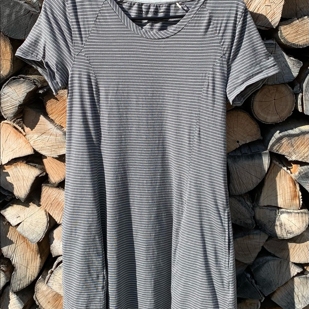 Toad & Co. Windmere Short Sleeve Dress